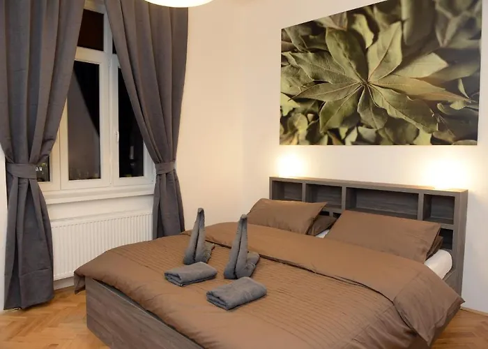 Ginger Πανσιόν 3*